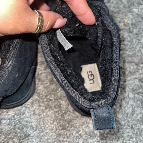 UGG Women's Neumel Boot Sz 7 - Picture 5 of 9